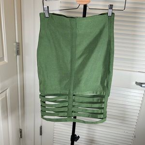 Akira NEW skirt ,green sexy skirt with zipper